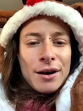 GoldenPussy1329 online show from November 16, 2025, 9:15 am