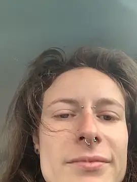 GoldenPussy1329 online show from March 30, 2026, 2:18 pm