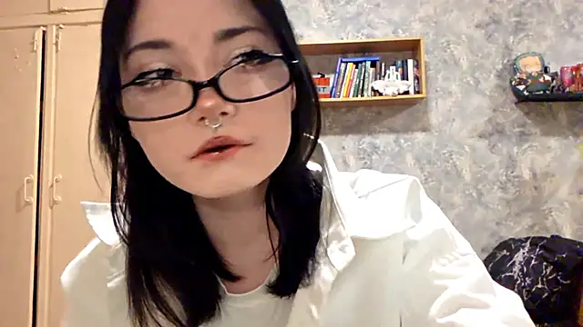 Beeping Creature online show from November 15, 2025, 7:21 pm