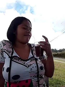 Antonela 19 online show from October 24, 2025, 1:40 pm