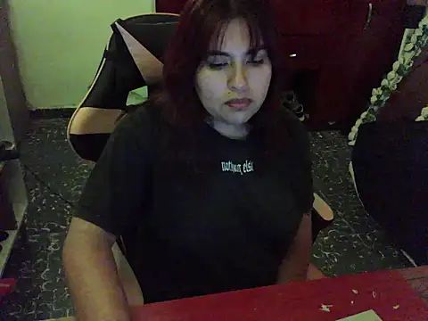 Snapshot of mango_blu chatting on July 18, 2026, 9:24 am mango blu online show from July 18, 2026, 9:24 am