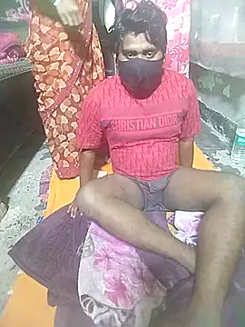 RED Queen 6 online show from November 25, 2025, 3:01 pm