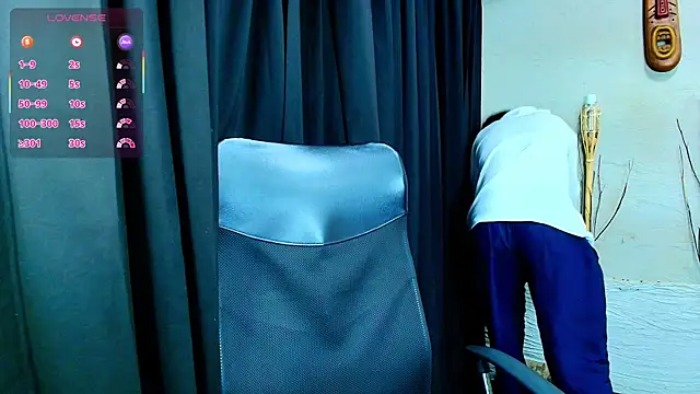 ZackMaye online show from October 11, 2025, 3:06 am