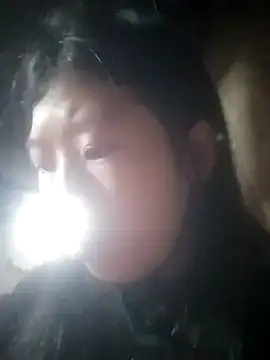 Khanhu xx online show from December 13, 2025, 10:48 pm