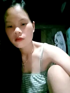 Snapshot of Tuelam_xx chatting on October 10, 2025, 10:09 pm Tuelam xx online show from October 10, 2025, 10:09 pm