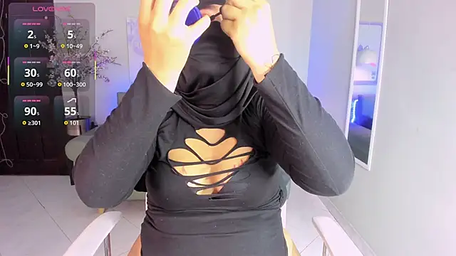 dalila gool online show from November 17, 2025, 7:47 am