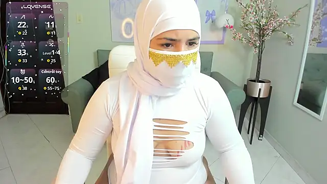 dalila gool online show from November 28, 2025, 1:03 pm