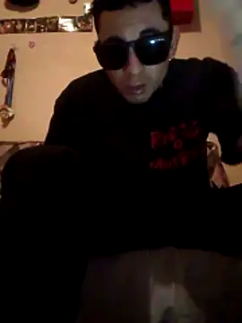 Tucloroformosexxx online show from March 30, 2026, 4:24 am