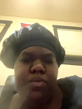 Angelslays online show from October 24, 2025, 10:44 am