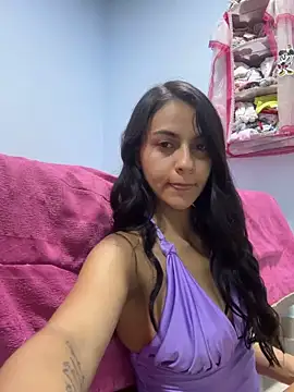 Snapshot of miluwatson chatting on March 3, 2026, 4:07 am miluwatson online show from March 3, 2026, 4:07 am