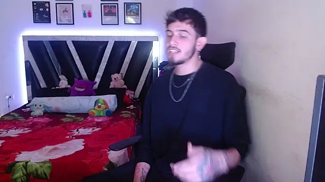 Sebasxxl12 online show from January 13, 2026, 12:38 am