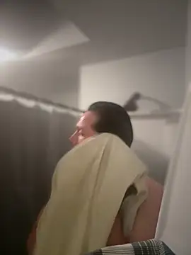 itsthecatchh online show from April 23, 2026, 6:25 am