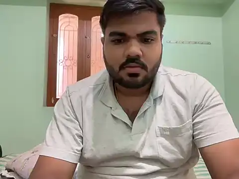 Romeo Sam2 online show from October 31, 2025, 9:21 am