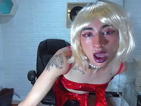 Mila Leon online show from October 3, 2025, 4:20 am