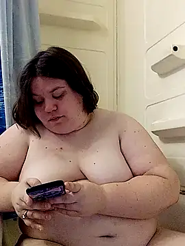 Snapshot of kittytightholes chatting on October 14, 2025, 2:18 pm kittytightholes online show from October 14, 2025, 2:18 pm