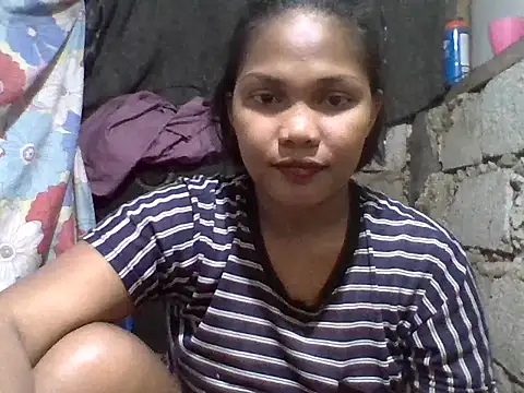 Snapshot of sweetlexypinay19 chatting on March 23, 2026, 1:37 pm sweetlexypinay19 online show from March 23, 2026, 1:37 pm