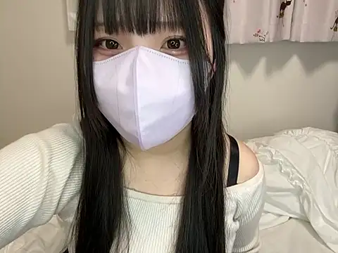 YUKINA 00 online show from November 14, 2025, 1:21 pm