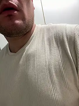 Snapshot of charly378 chatting on December 2, 2025, 12:49 am charly378 online show from December 2, 2025, 12:49 am