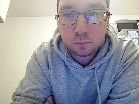 Snapshot of stivi2526 chatting on November 23, 2025, 6:19 pm stivi2526 online show from November 23, 2025, 6:19 pm
