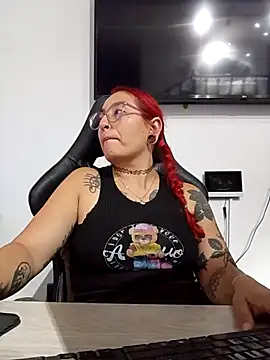 rojita-rojita online show from October 14, 2025, 10:54 pm