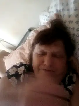 Apeesynka55211 online show from October 16, 2025, 10:38 am