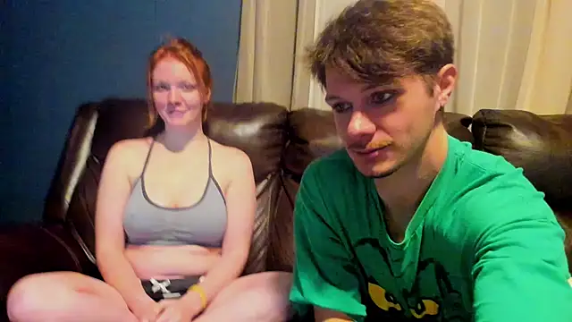 LoversUnleashedXO online show from October 27, 2025, 3:32 am