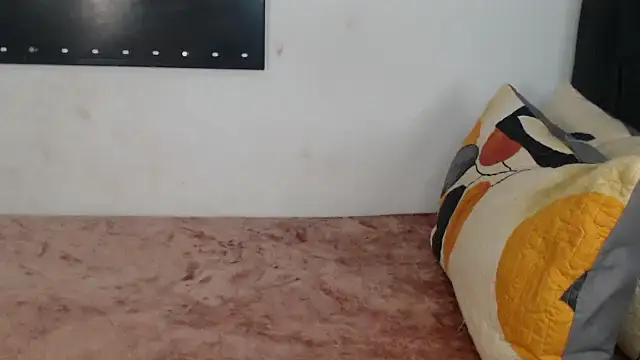 Black-RoseX online show from October 24, 2025, 3:30 pm