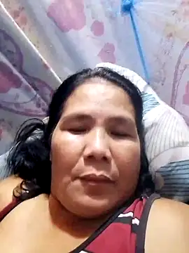 Snapshot of milagrose_rose chatting on October 13, 2025, 1:55 pm milagrose rose online show from October 13, 2025, 1:55 pm