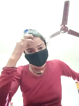 Hotty ruvi online show from October 1, 2025, 7:14 am