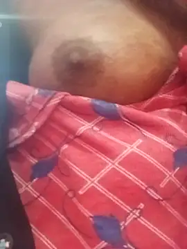 Hotty ruvi online show from October 12, 2025, 9:19 am