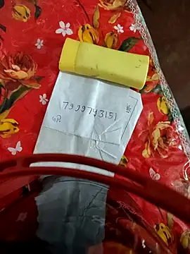 Hotty ruvi online show from March 11, 2026, 3:29 pm