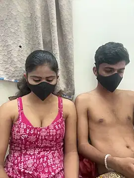 sexy-riya43 online show from November 12, 2025, 2:06 pm