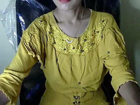 Snapshot of Shazi_1 chatting on November 23, 2025, 12:27 pm Shazi 1 online show from November 23, 2025, 12:27 pm