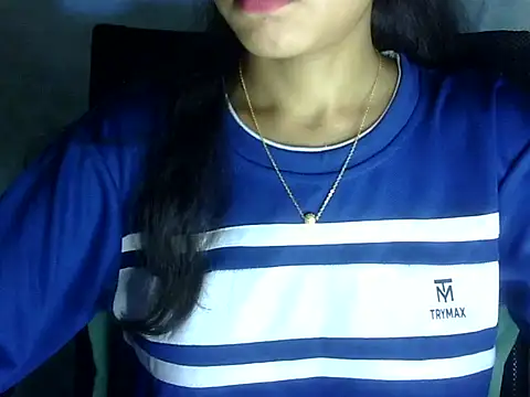 Snapshot of Shazi_1 chatting on May 22, 2026, 3:50 pm Shazi 1 online show from May 22, 2026, 3:50 pm