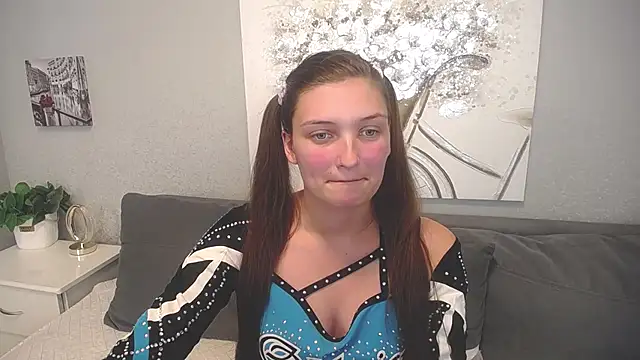 AlisaPeres online show from October 11, 2025, 1:09 pm