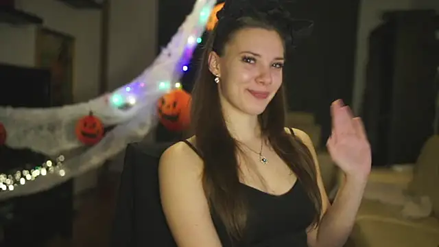 CandyStorm online show from October 28, 2025, 8:11 pm