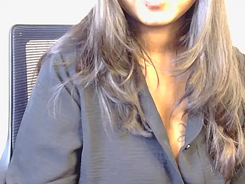 Snapshot of baby-panda4 chatting on October 12, 2025, 8:02 am baby-panda4 online show from October 12, 2025, 8:02 am