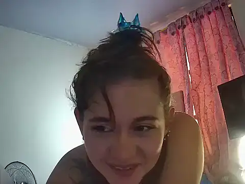 11VenusEnVivo11 online show from March 7, 2026, 7:44 pm