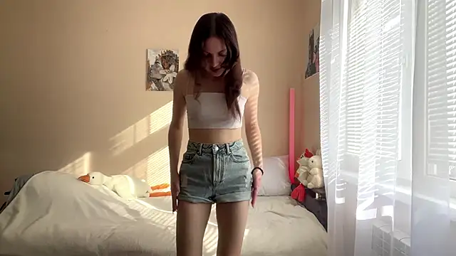 JanellHousen online show from March 29, 2026, 6:13 am