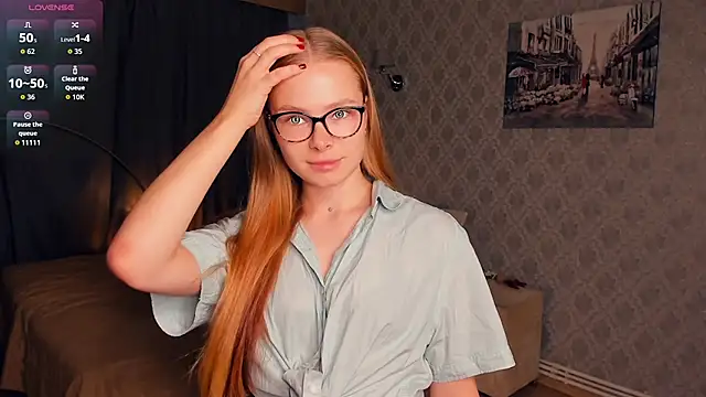 LibbyVenzeio online show from November 15, 2025, 7:05 am