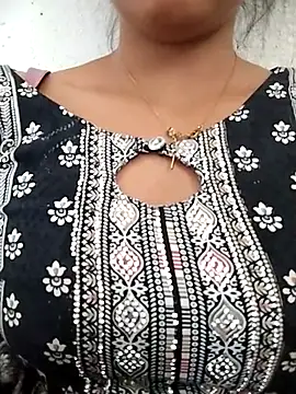 PEEHU-50 online show from April 19, 2026, 2:11 am