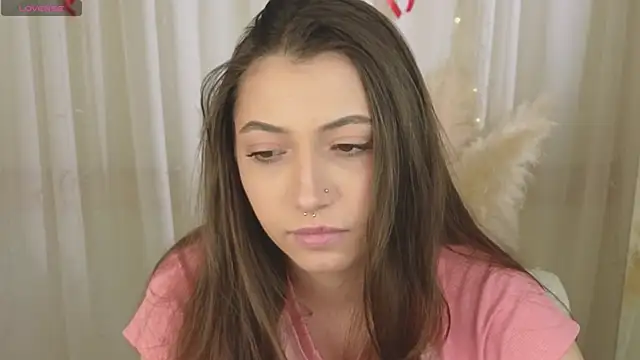 Snapshot of slow_flower chatting on December 4, 2025, 12:14 pm slow flower online show from December 4, 2025, 12:14 pm