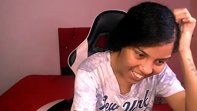 Tainara ebony online show from October 20, 2025, 7:14 pm