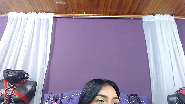 Sophie-dbs online show from January 14, 2026, 9:20 pm