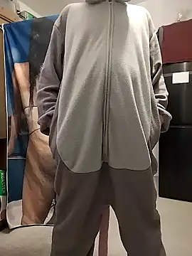 honzinka83 online show from February 26, 2026, 7:13 pm