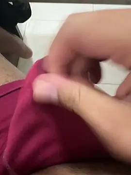 Snapshot of Pepitolim chatting on November 20, 2025, 4:40 pm Pepitolim online show from November 20, 2025, 4:40 pm