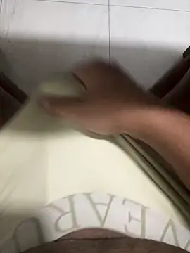 Snapshot of Pepitolim chatting on November 24, 2025, 8:08 pm Pepitolim online show from November 24, 2025, 8:08 pm