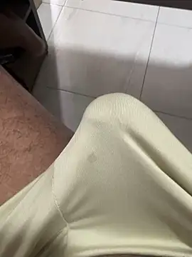 Snapshot of Pepitolim chatting on November 25, 2025, 4:40 pm Pepitolim online show from November 25, 2025, 4:40 pm