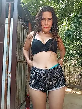 Snapshot of Dirty-Divorced-mother7 chatting on October 4, 2025, 1:53 pm Dirty-Divorced-mother7 online show from October 4, 2025, 1:53 pm