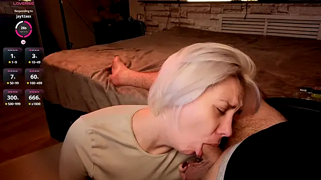 Sex Vibe couple online show from October 3, 2025, 6:16 pm